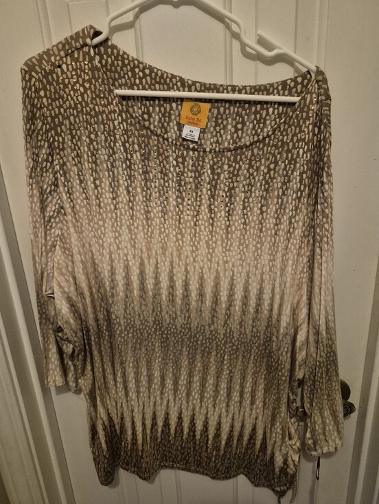 Ruby Rd. Tops - Ruby Rd. Woman Taupe and Cream Ombre Dot Long Sleeve Top